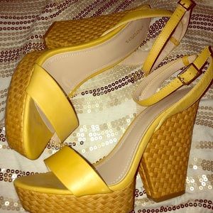 Mustard yellow Xhilaration wedge sandals